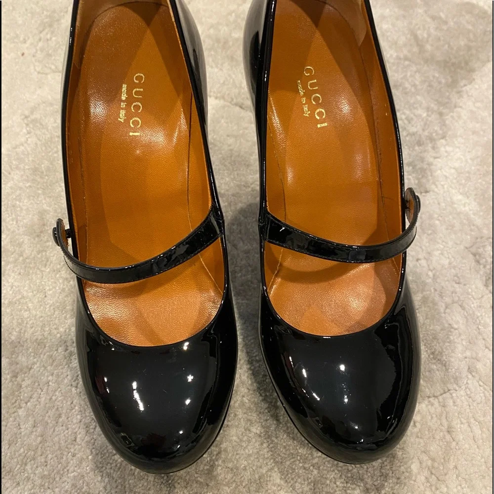 ๐ฏ Authentic Gucci Platform Patent Black Mary Jane Pump size 35 - Picture 6 of 8